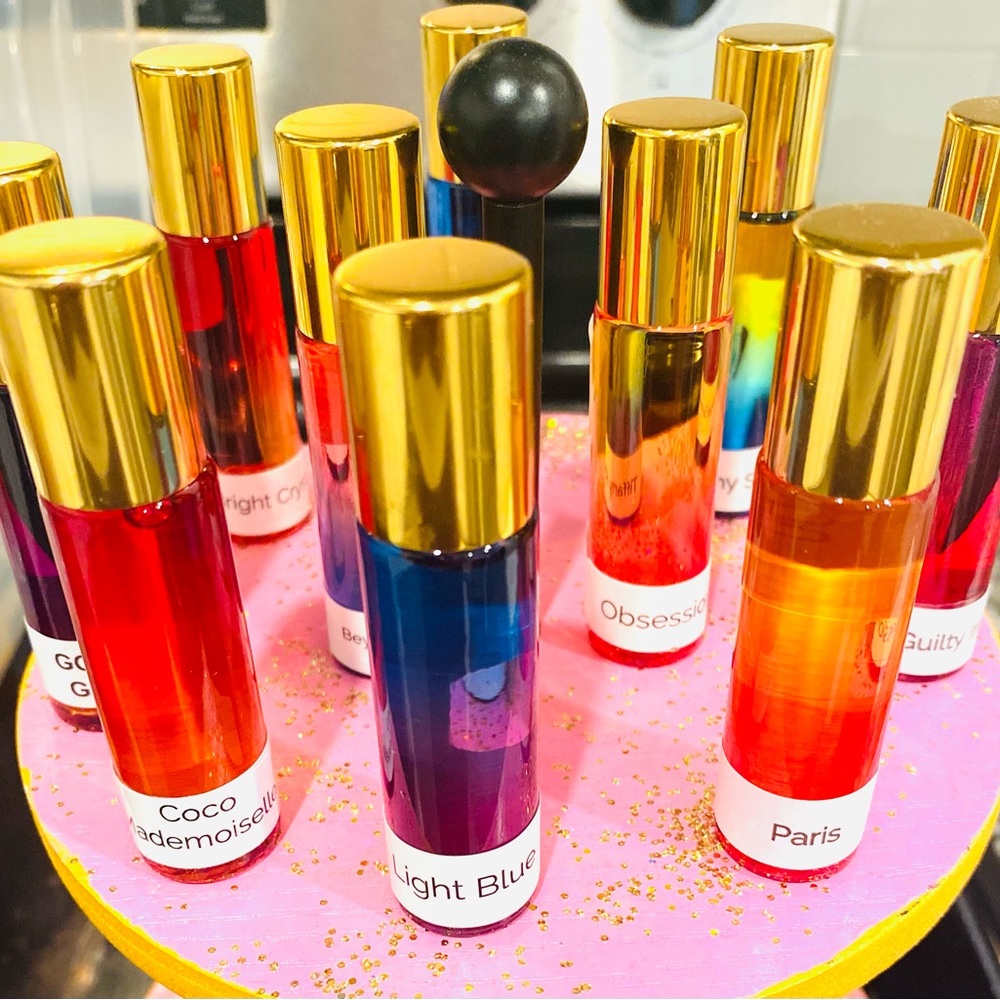 Women & Men Mystery Fragrance Oil Bundle (10 oil roll ons)